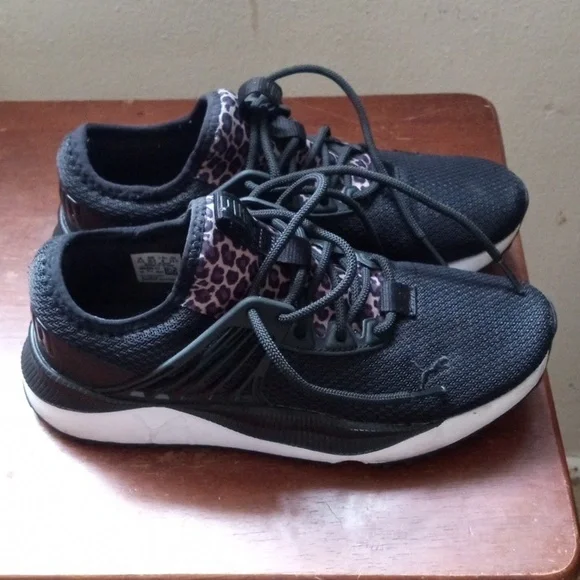 Women's Puma leopard print/black sneakers - Picture 2 of 7